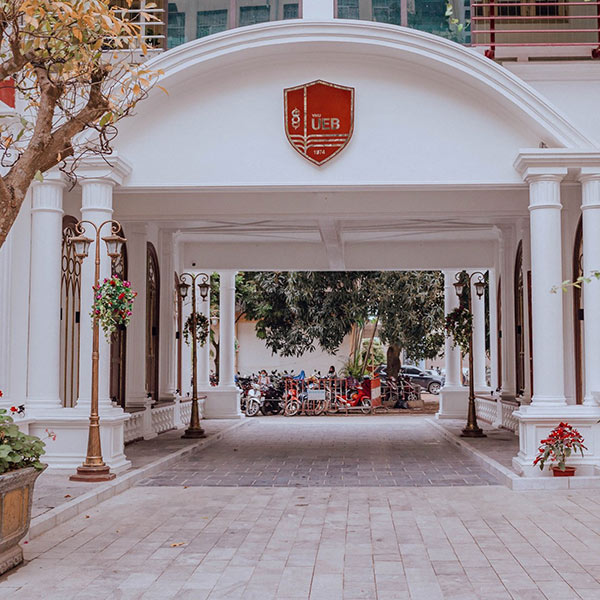 Đại học Đại học Kinh Tế - ĐHQGHN