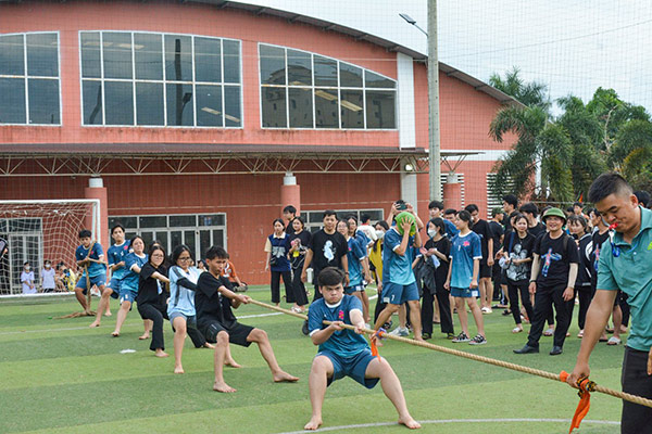 Hội thi kéo co