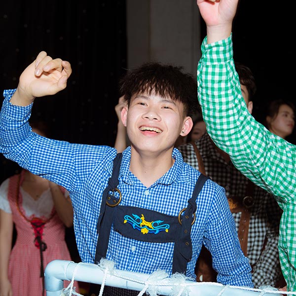 Tổng kết cuối năm hình 6