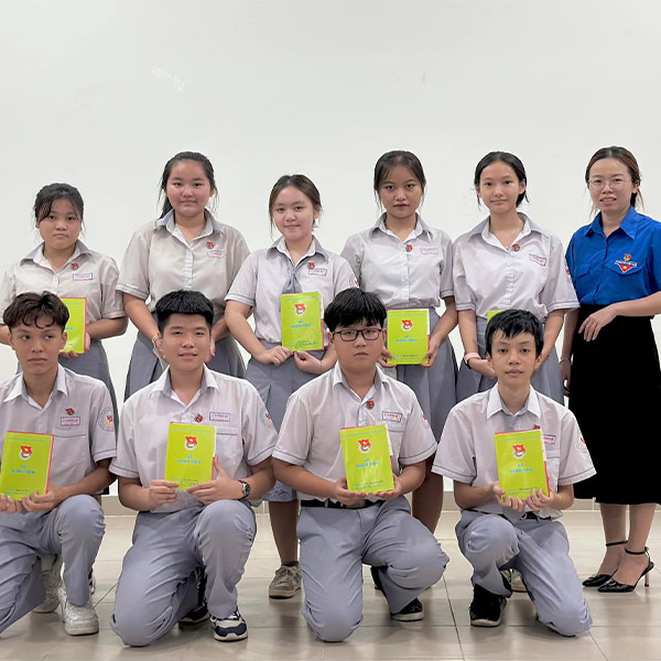 Ngày 26 tháng 3 là ngày gì hình 11