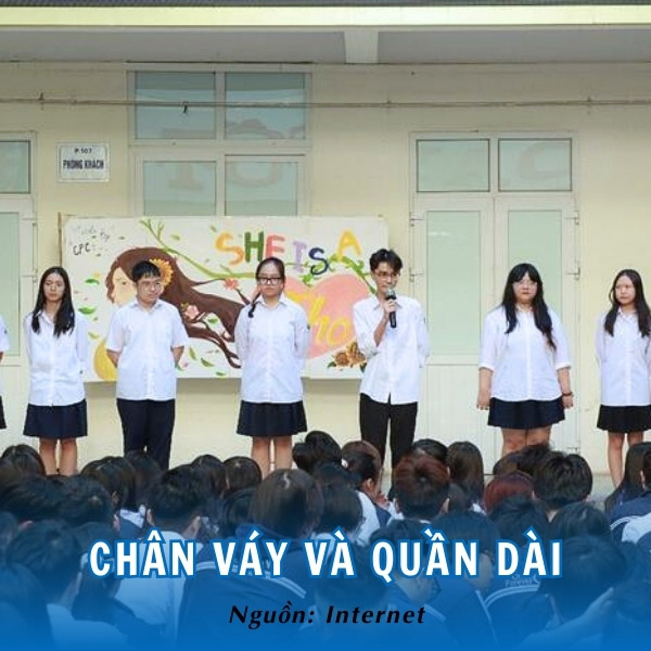 Đồng phục chân váy và quần dài chỉn chu, thanh lịch