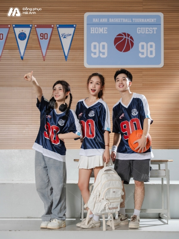 Áo lớp Fearless màu xanh đen in họa tiết sporty cá tính