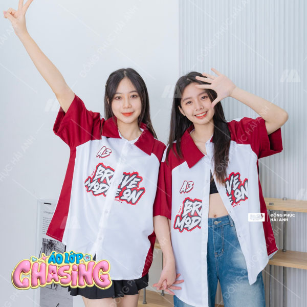 Mẫu Áo Lớp Sơ Mi Oversize Chasing Màu Đỏ Đô Phối Trắng - ảnh 2