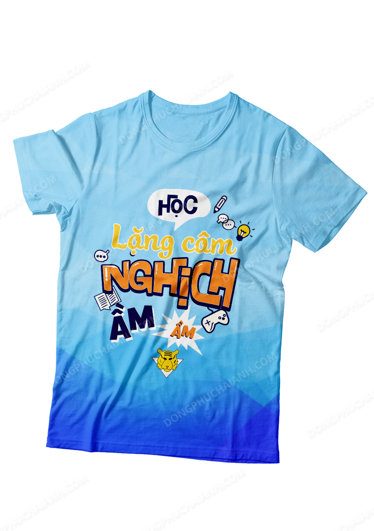 Mặt trước của chiếc áo đồng phục lớp.