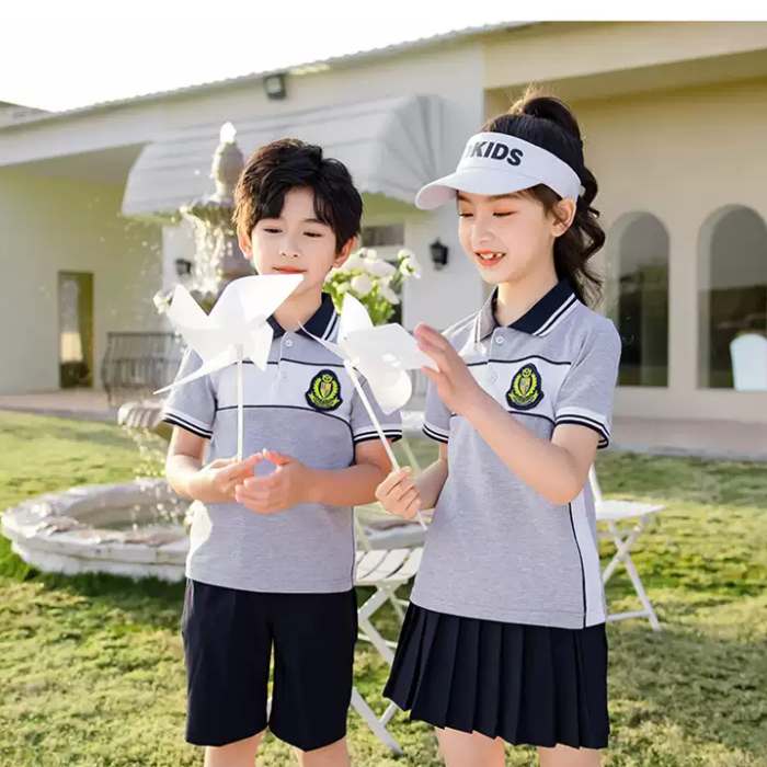 Áo đồng phục học sinh tiểu học có cổ màu xám đẹp - ảnh 2