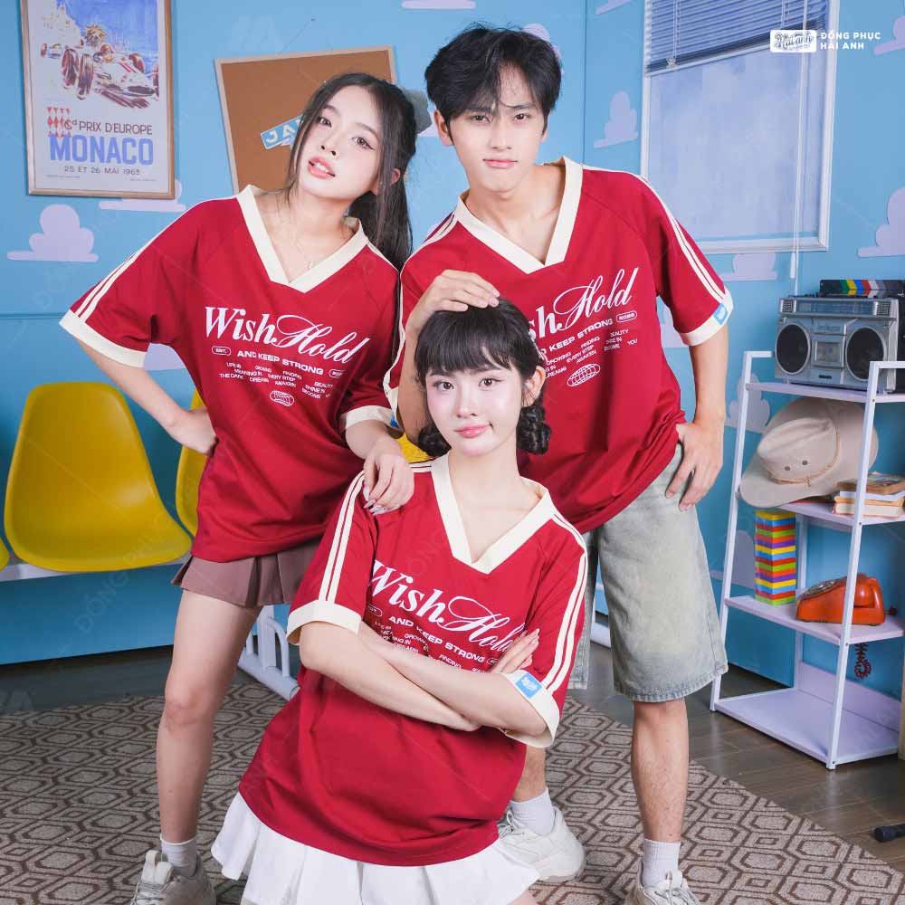 Áo Lớp Oversize Cổ Tim Starling Màu Đỏ Đô - ảnh 3