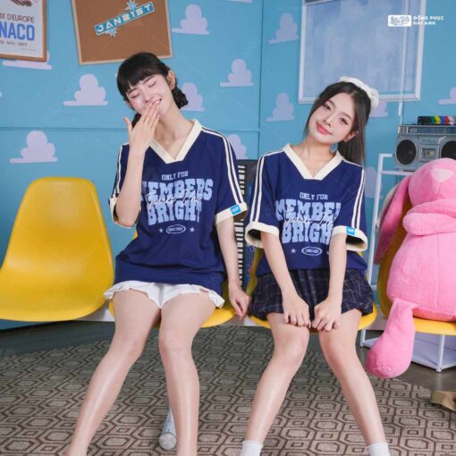 Áo Lớp Oversize Cổ Tim Starling Màu Xanh Đen - ảnh 3