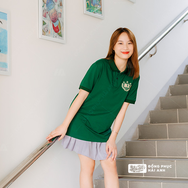 Phối đồ siêu chất cùng áo lớp polo Besties