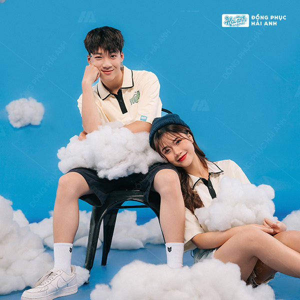 Mẫu Áo Lớp Oversize Cổ Dệt Màu Kem Chesee – BST Classy - ảnh 7