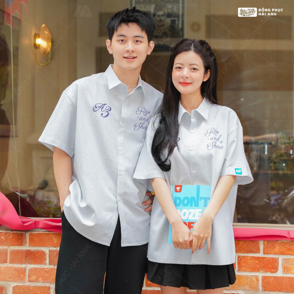 Mix áo Academy với chân váy ngắn - combo thanh lịch và năng động