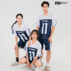 Mẫu Áo Đồng Phục Lớp OverSize Sporty Màu Trắng Kết Hợp Màu Xanh Đen