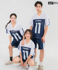 Mẫu Áo Đồng Phục Lớp OverSize Sporty Màu Trắng Kết Hợp Màu Xanh Đen