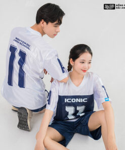 Mẫu Áo Đồng Phục Lớp OverSize Sporty Màu Trắng Kết Hợp Màu Xanh Đen - ảnh 3