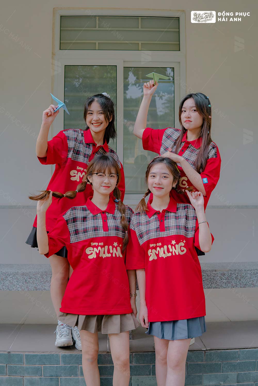 Áo Lớp THER Màu Đỏ Đô Kết Hợp Kẻ Candy