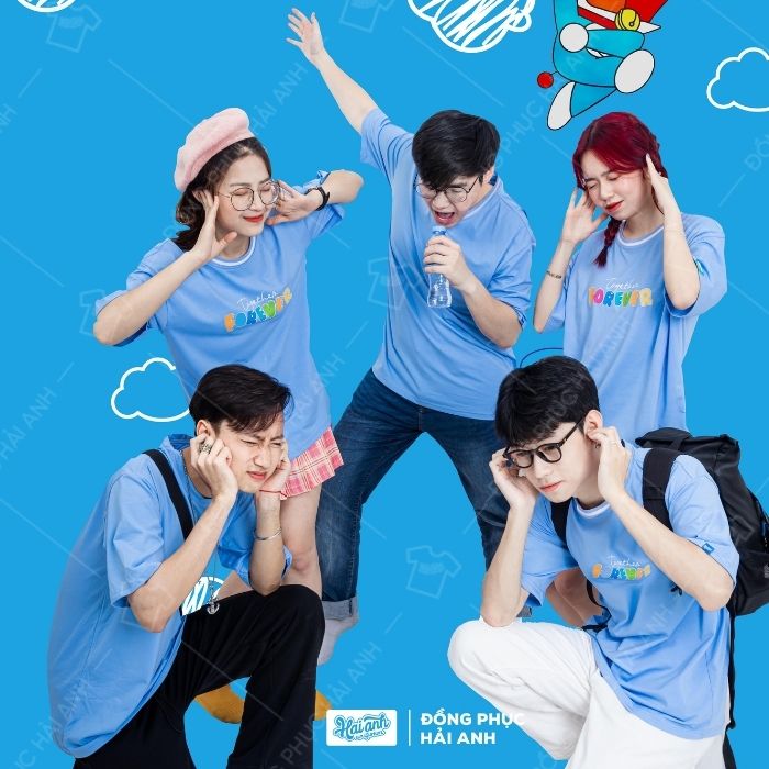 Mẫu Áo Simple Lớp Doraemon màu xanh dương thanh lịch