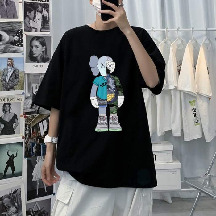 Áo thun hình Bearbrick phong cách trẻ trung, năng động - ảnh 2