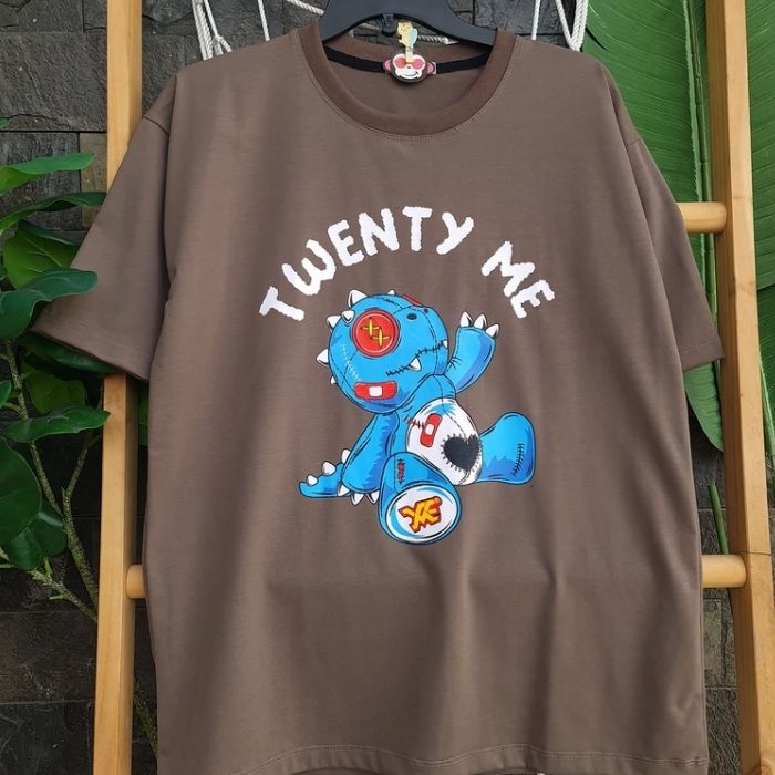 Mẫu áo thun hình khủng long twenty me màu nâu nổi bật