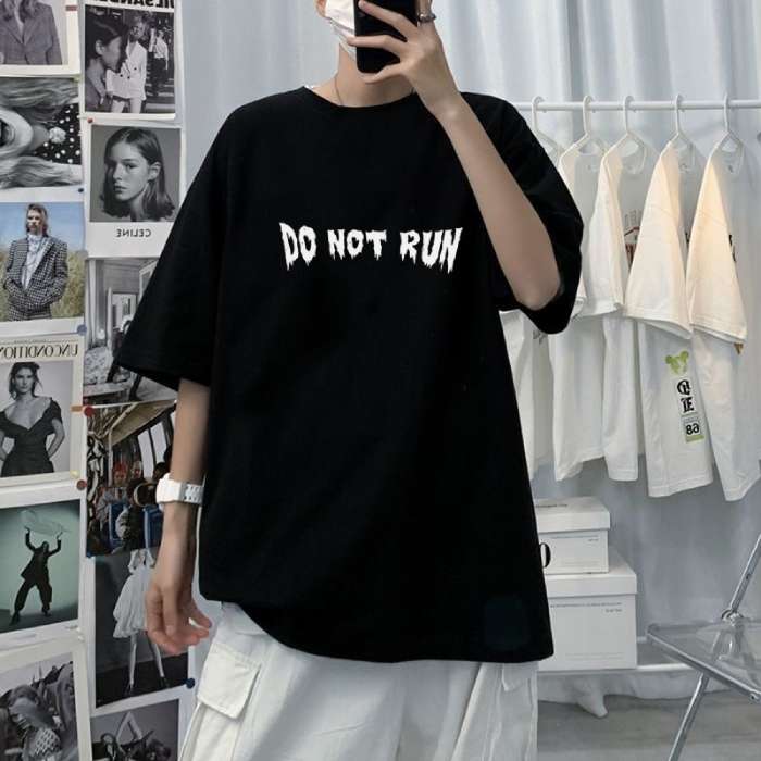 Mẫu áo thun in hình Do Not Run màu đen cá tính - ảnh 4
