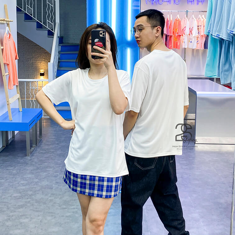 Mẫu áo thun oversize màu trắng mè giá sỉ chỉ 25.000đ