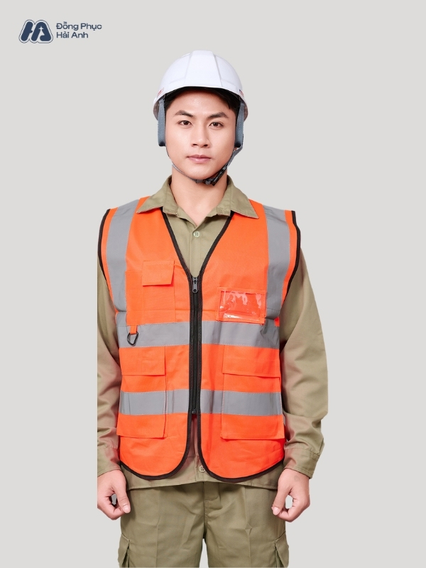 Áo gile bảo hộ màu cam tiện dụng, gọn nhẹ và phù hợp với nhiều ngành nghề
