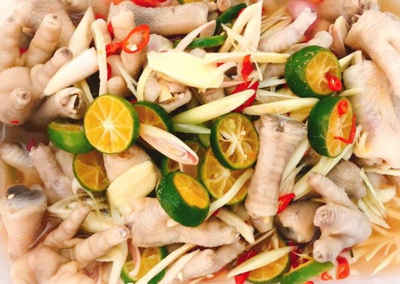 Không chỉ là một trong các món ăn ngon dễ làm trong bữa cơm gia đình mà đây còn là món nhậu tuyệt vời