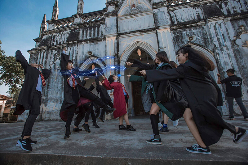 Chụp kỷ yếu concept Harry Potter độc lạ