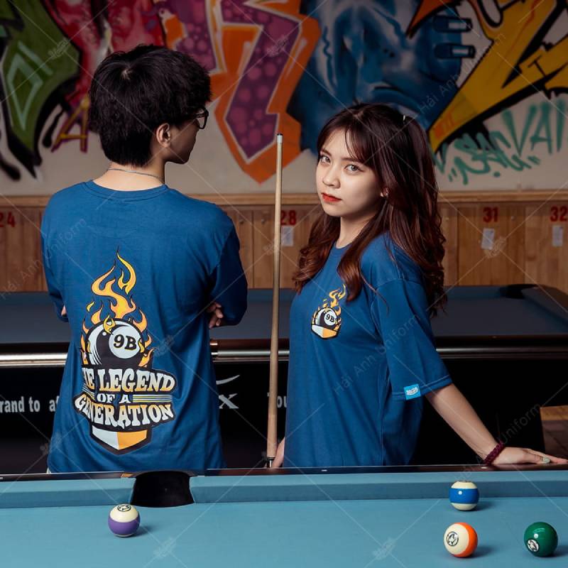 Mẫu áo lớp Oversize tại Đồng phục Hải Anh với màu sắc, kiểu dáng và hình in thời trang