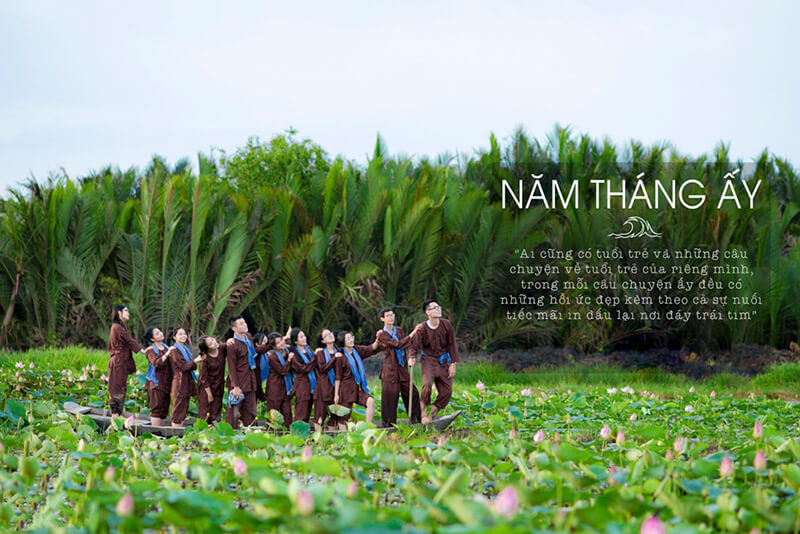 Chụp kỷ yếu tại Sen Tam Đa