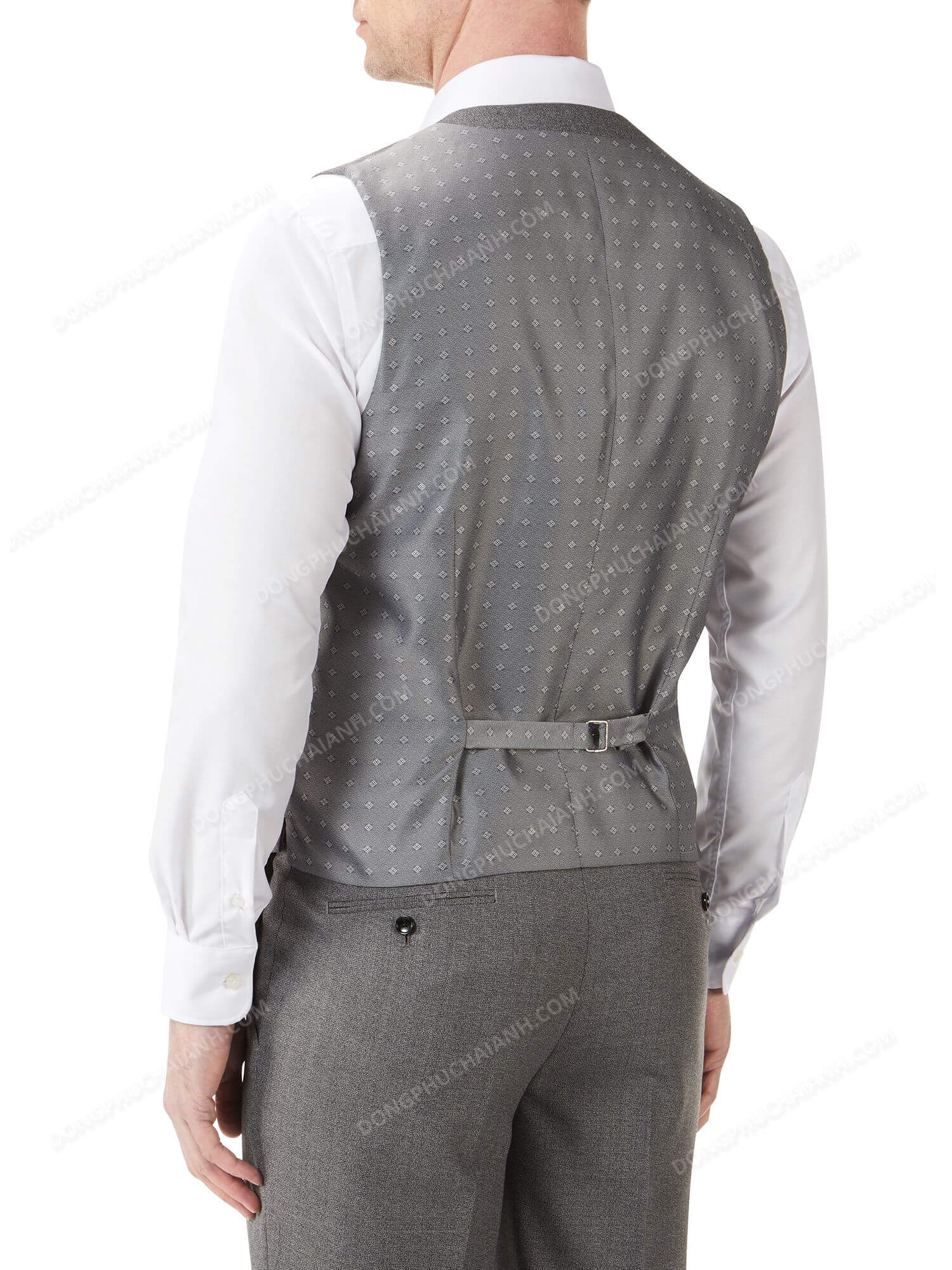 Đồng phục áo vest nam công sở thực sự đẹp, chất lượng có thể trở thành nhân tố quyết định ảnh hưởng tới ấn tượng thời trang, phong cách cho các quý ông.