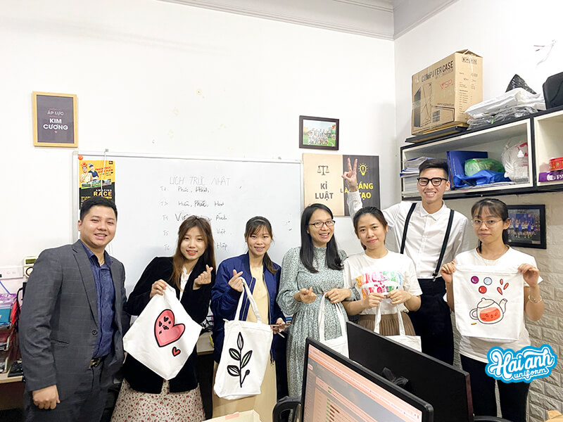 Tập thể phòng HCNS và thiết kế