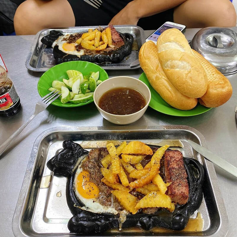 Khu phố bít tết Hòe Nhai