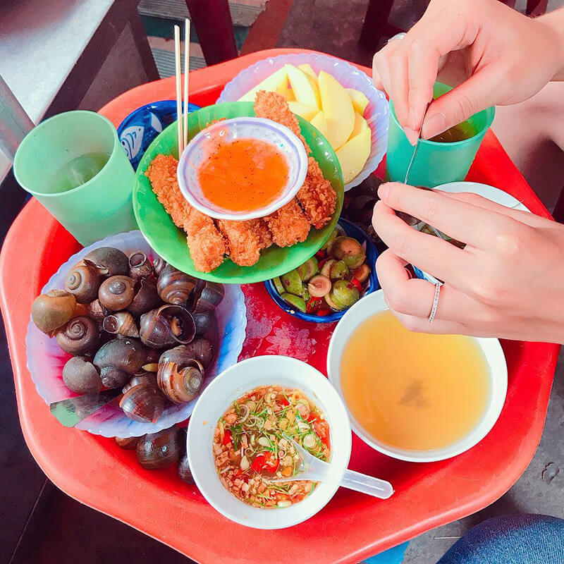Hồ Tây là khu phố ốc nổi tiếng nhất tại Hà Nội