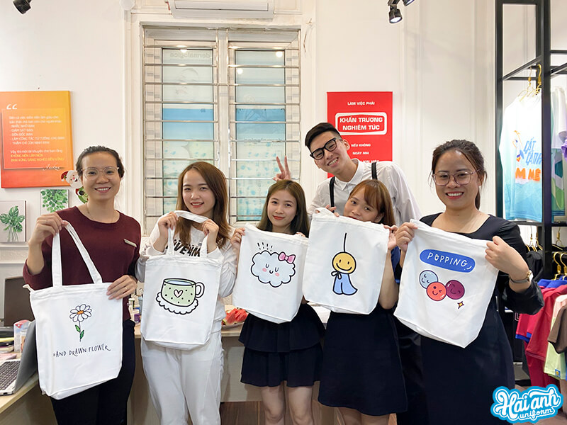 Tập thể phòng kế toán