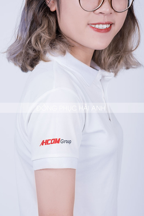 logo tay áo đồng phục công ty ahcom group