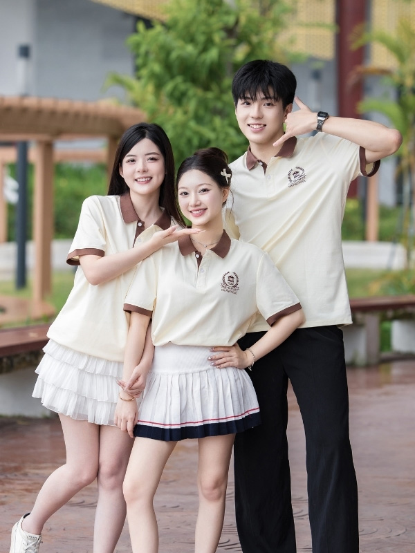Mẫu Áo Đồng Phục Lớp Polo Oversize Besties Màu Kem Cheese - ảnh 2
