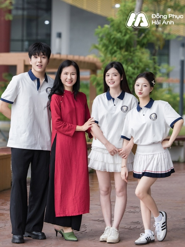 Mẹo mix & match với áo đồng phục lớp polo oversize Besties màu trắng