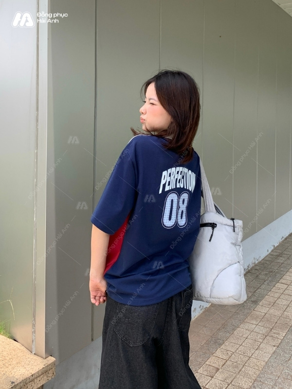 Mẫu Áo Đồng Phục Lớp Polo Oversize Game On Màu Xanh Đen Phối Đỏ - ảnh 2