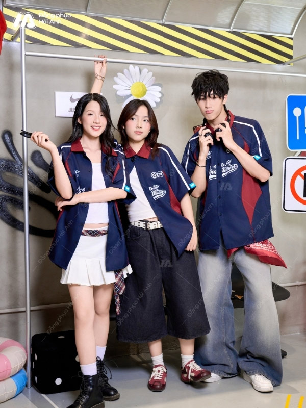 Mẫu Áo Đồng Phục Lớp Sơ Mi Oversize Sparkling Màu Xanh Than - ảnh 3