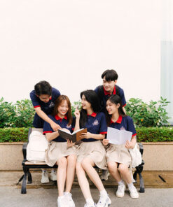 Mẫu Áo Đồng Phục Lớp Polo Besties Màu Xanh Đen Cổ Đỏ Đô - ảnh 6