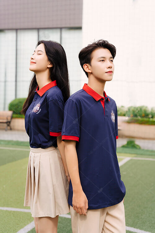 Mẫu Áo Đồng Phục Lớp Polo Besties Màu Xanh Đen Cổ Đỏ Đô - ảnh 3
