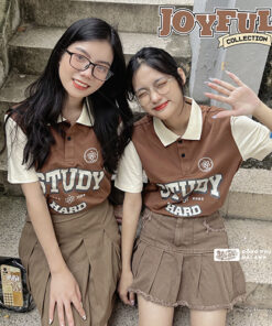 Mẫu Áo Lớp Joyful Có Cổ Màu Nâu Choco