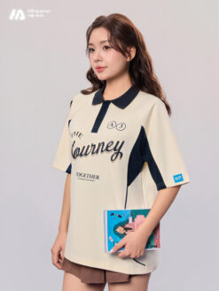 Mẫu Áo Lớp Polo Oversize Đam Mee Màu Kem Cheese - ảnh 3
