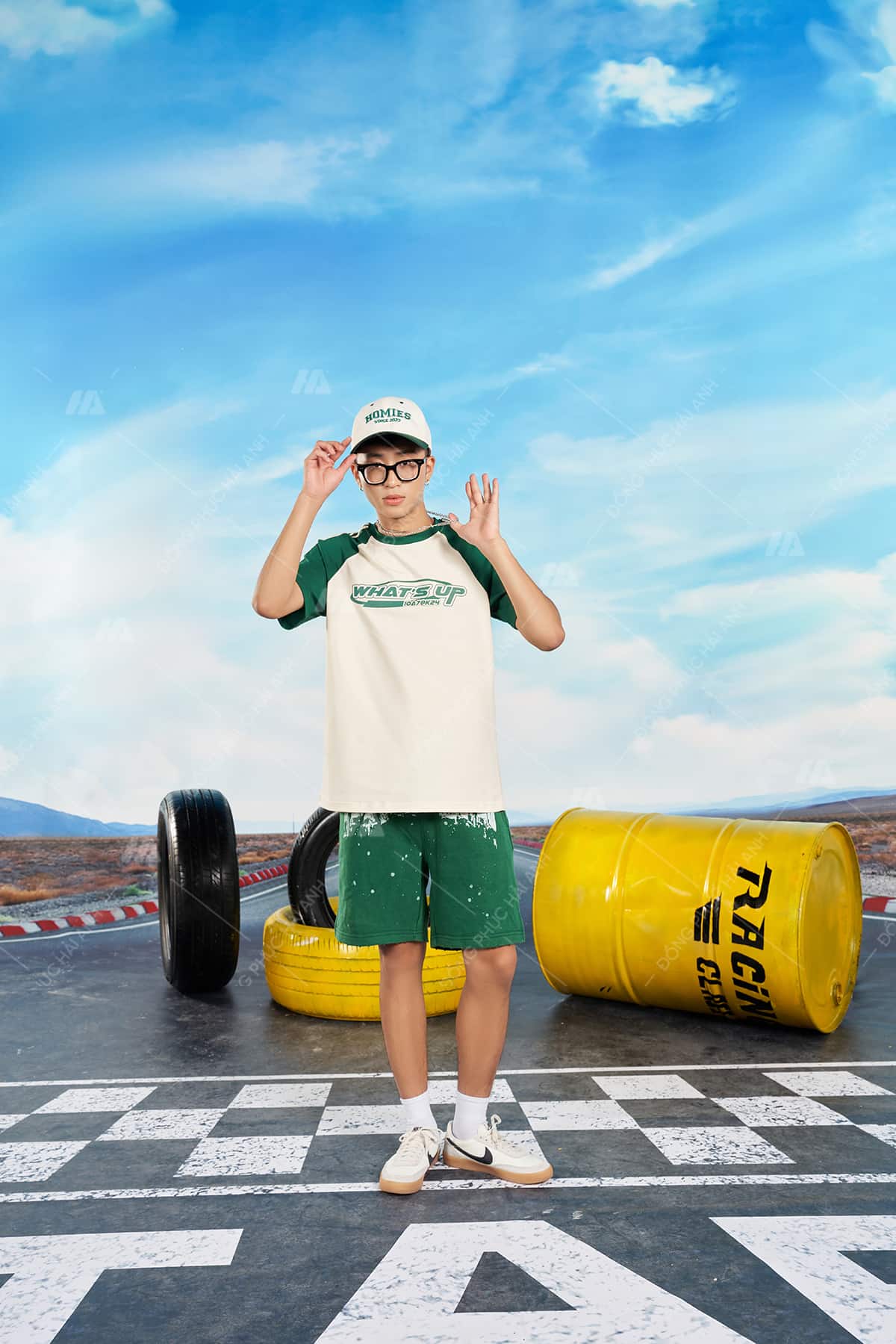 Mẫu Áo Lớp Polo Oversize Tay Raglan Màu Kem Cheese - ảnh 3