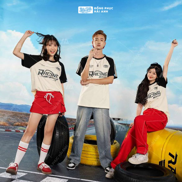 Mẫu áo lớp polo oversize tay raglan kem cheese phối đen