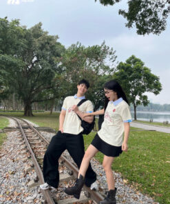 Mẫu Áo Lớp Polo Unisex Fancy Màu Kem Cheese Phối Bích - ảnh 3
