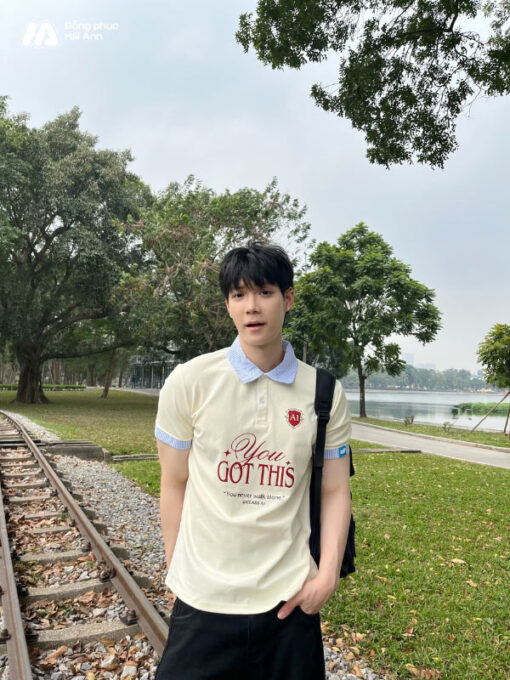 Mẫu Áo Lớp Polo Unisex Fancy Màu Kem Cheese Phối Bích