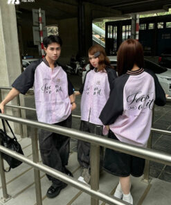 Mẫu Áo Lớp Sơ Mi Oversize Dazzling Màu Hồng Phối Xanh Đen - ảnh 2