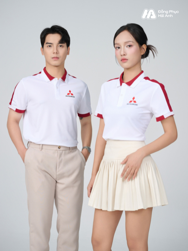 Thiết kế áo polo Aircool màu đỏ đô lấy cảm hứng từ hoạt động hàng ngày của nhân viên văn phòng