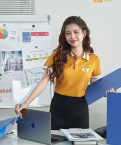 Mẫu Áo Polo Đồng Phục Công Ty Intersection Màu Vàng Cúc EY - ảnh 4