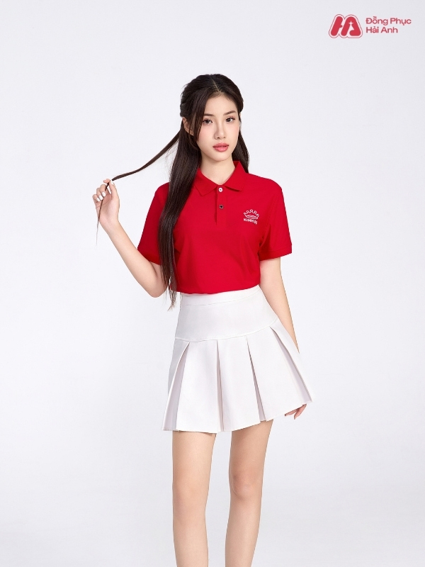 Đồng phục polo Kinh Đô làm từ vải Coolmate co giãn